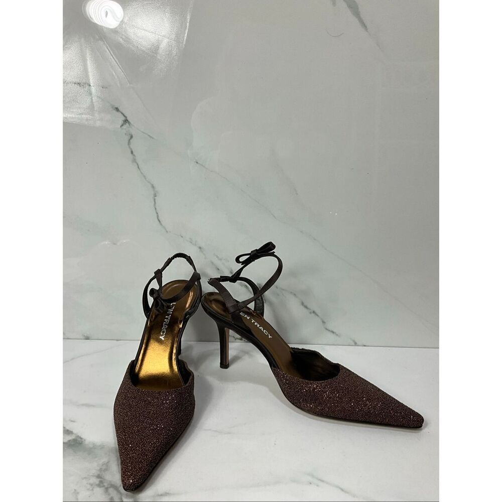 ELLEN TRACY Pointy Toe Beaded Heels